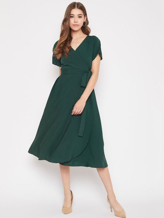 Berrylush Women Green Solid Wrap Midi Dress
